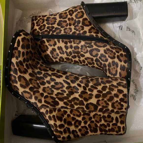 Gianni Bini Shoes - Cheetah Booties